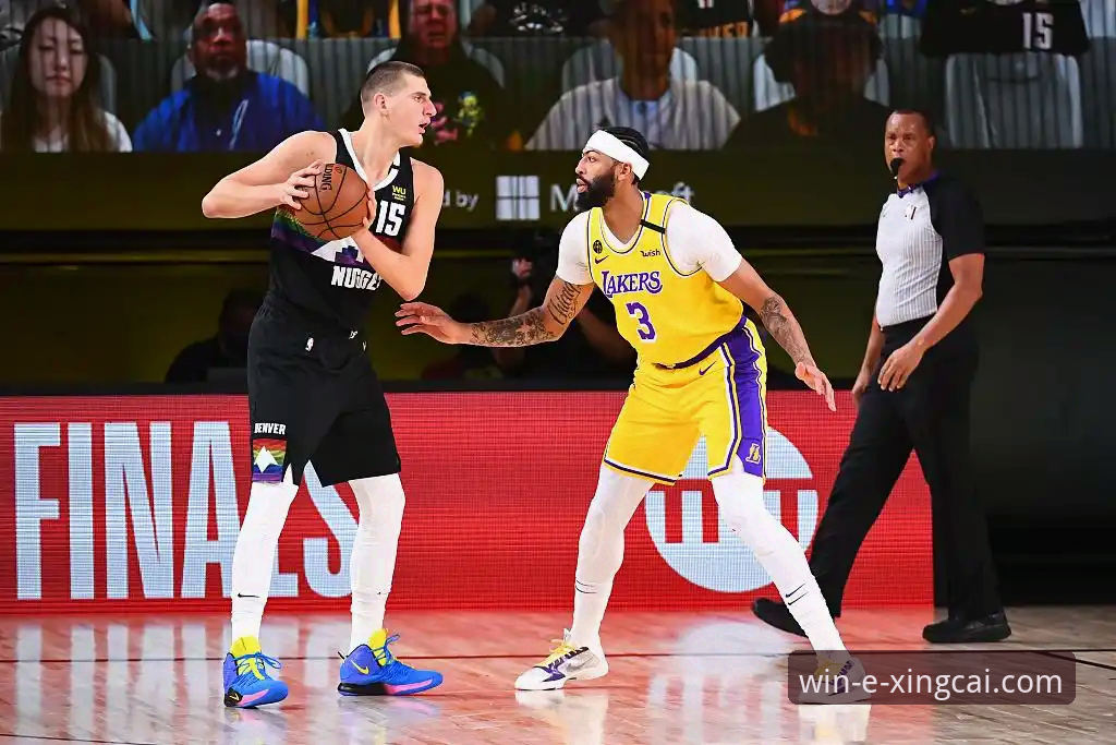 杏彩体育官网更新内容安装教程 湖人客场险胜步行者:一场进攻盛宴背后的战术博弈详解